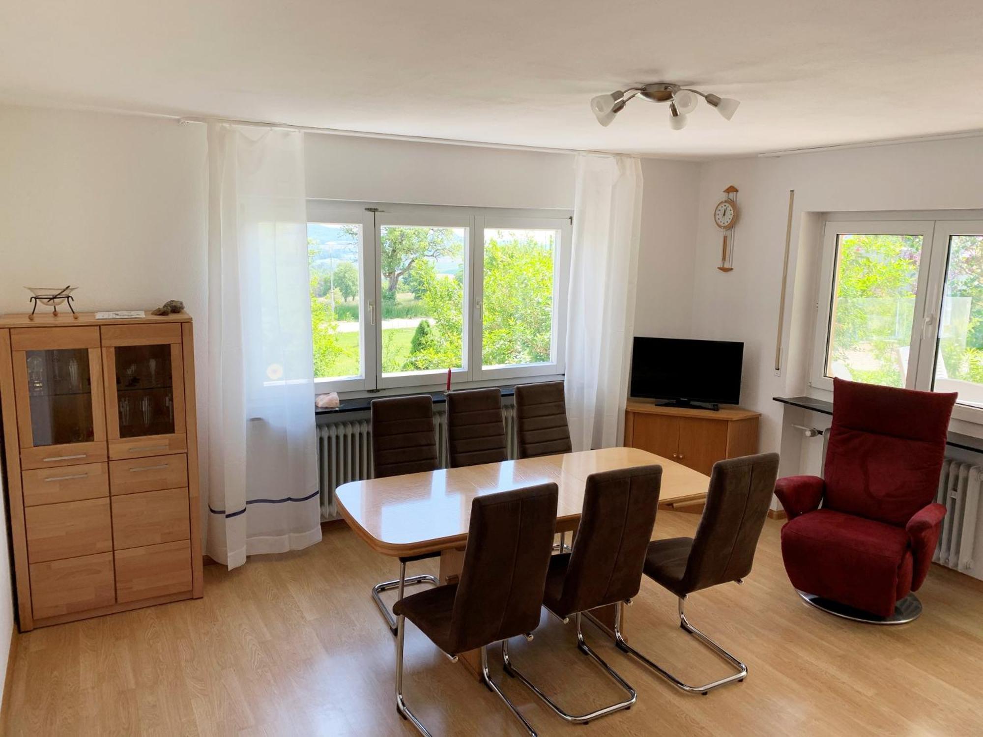 Villa Gastehaus Erika à Tengen Extérieur photo