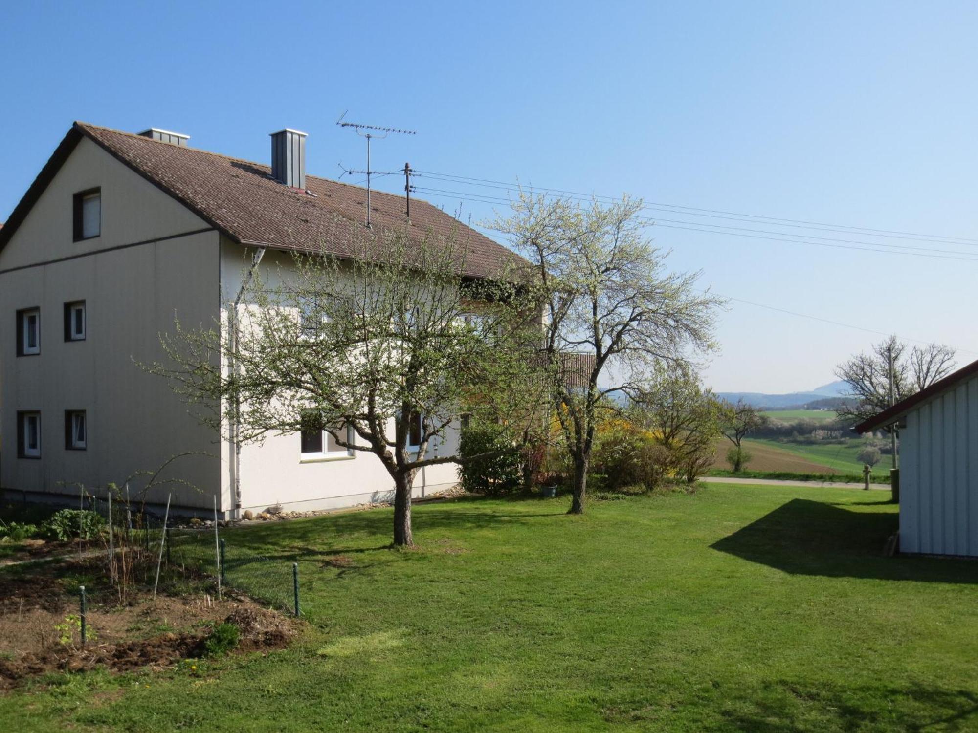 Villa Gastehaus Erika à Tengen Extérieur photo