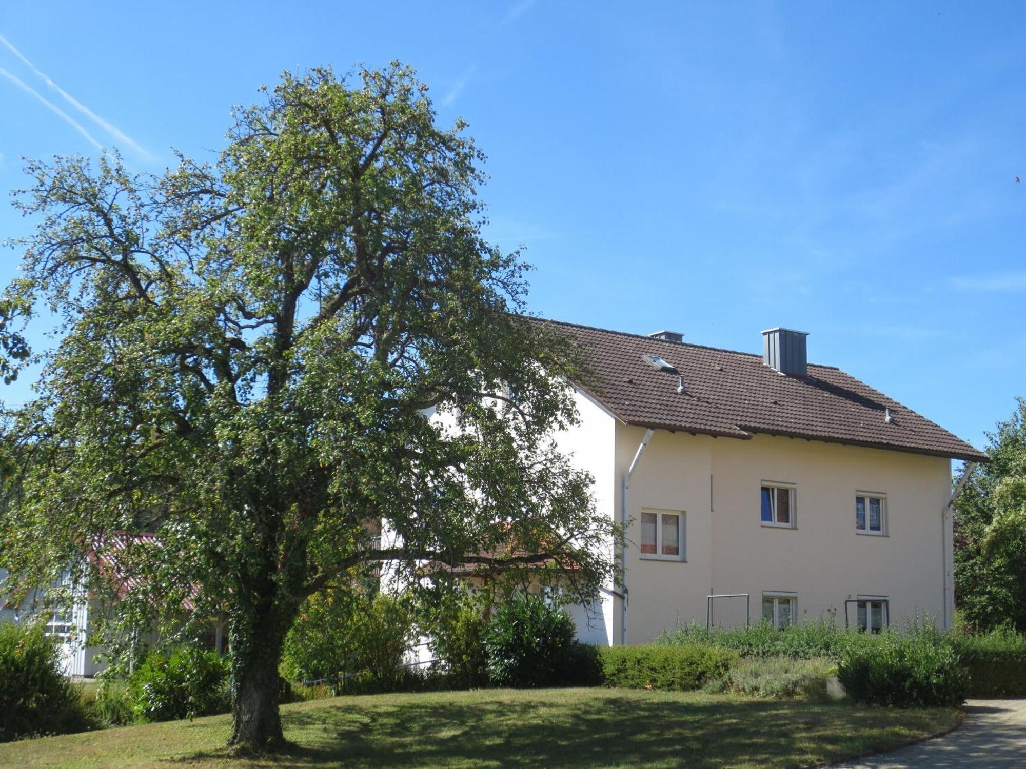 Villa Gastehaus Erika à Tengen Extérieur photo